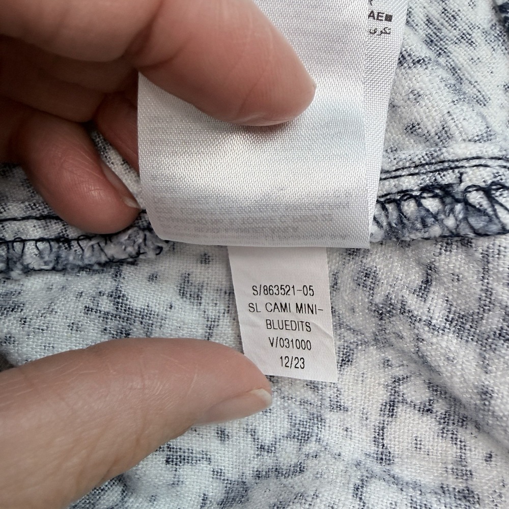 Old Navy Women Linen Sun Dress Sz M Blue MicroFloral Ditsy Smocked Cottage Twee - Picture 7 of 7